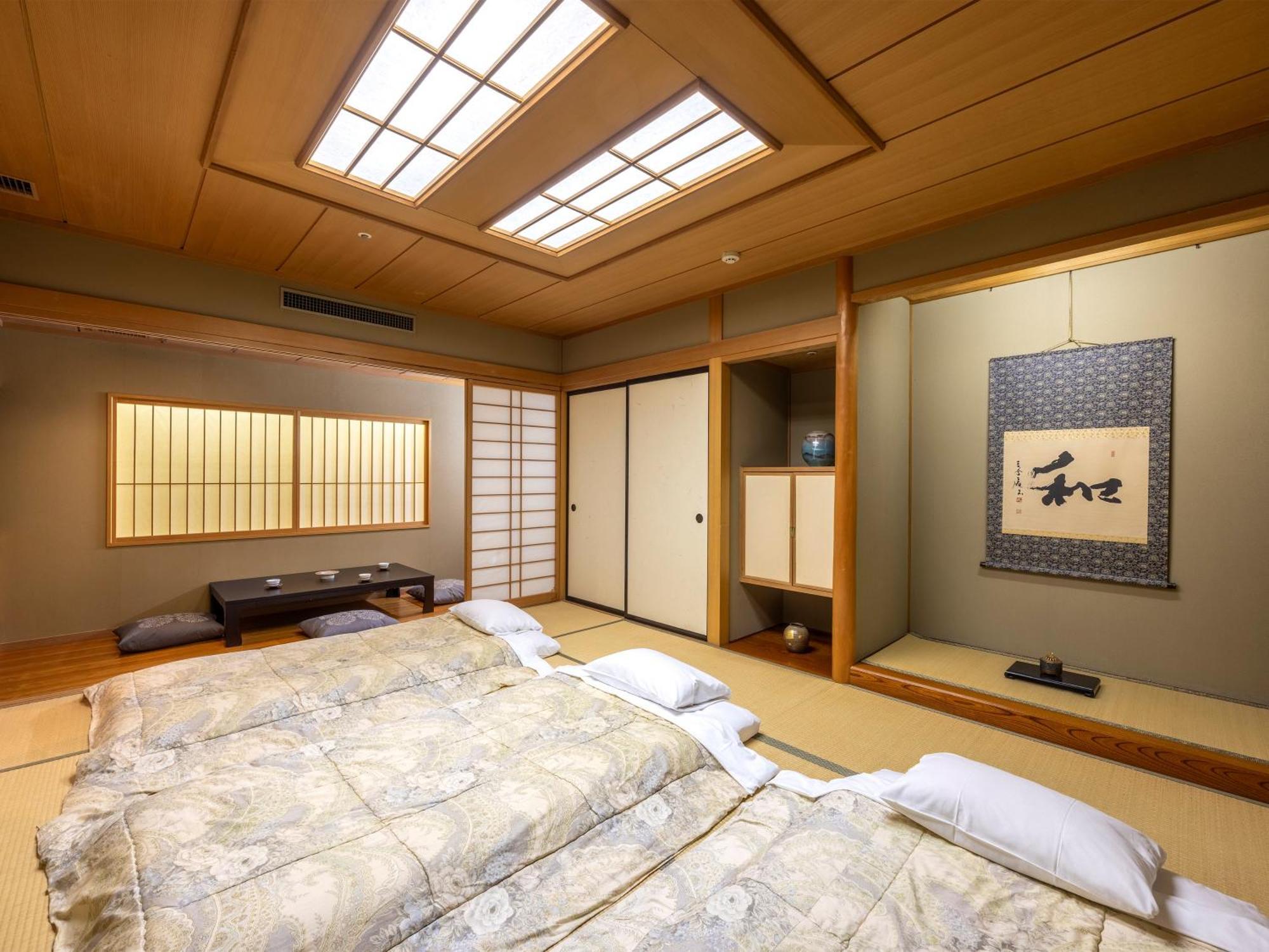 Tsubamesanjo Washington Hotel Экстерьер фото