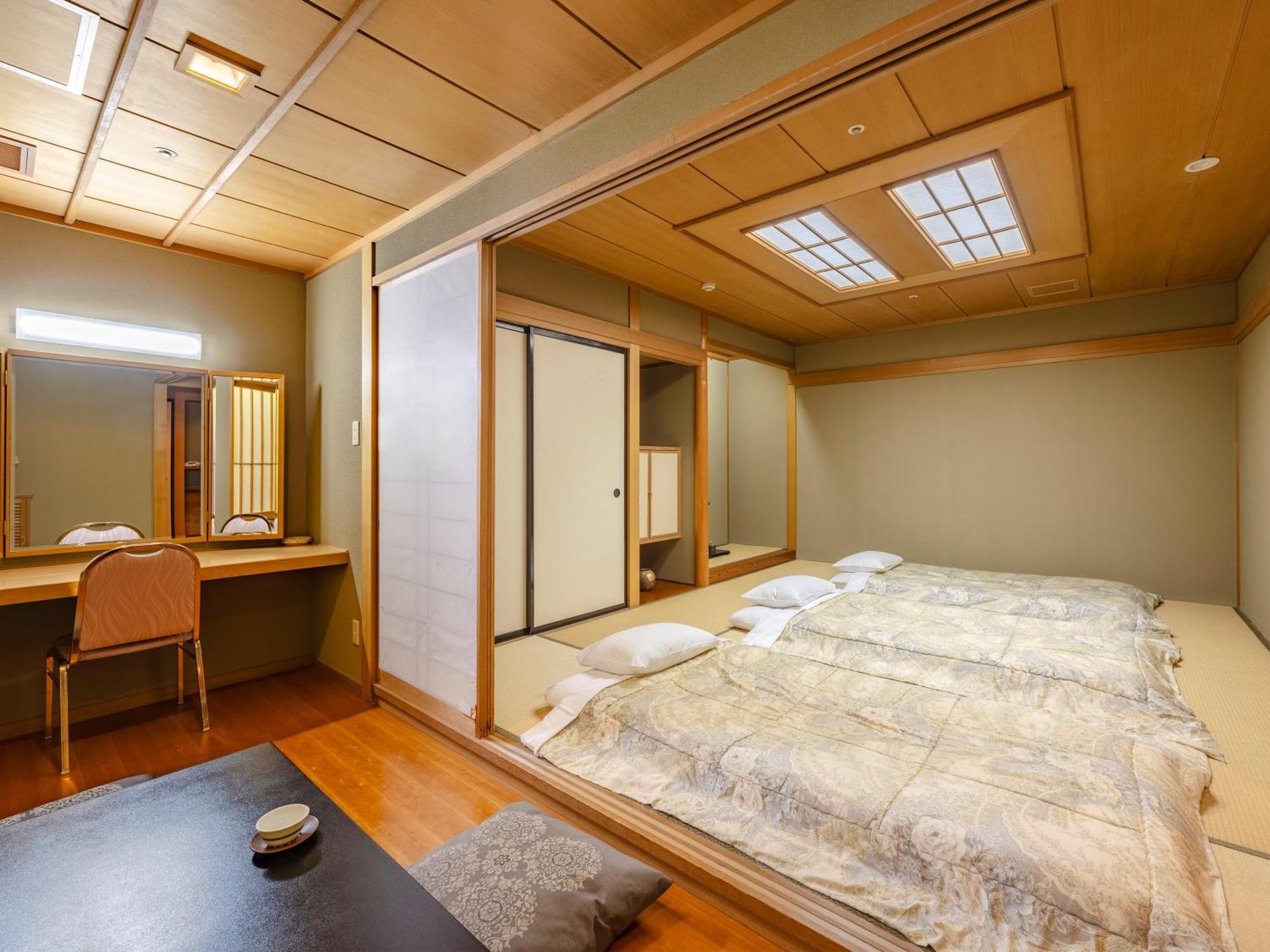 Tsubamesanjo Washington Hotel Экстерьер фото