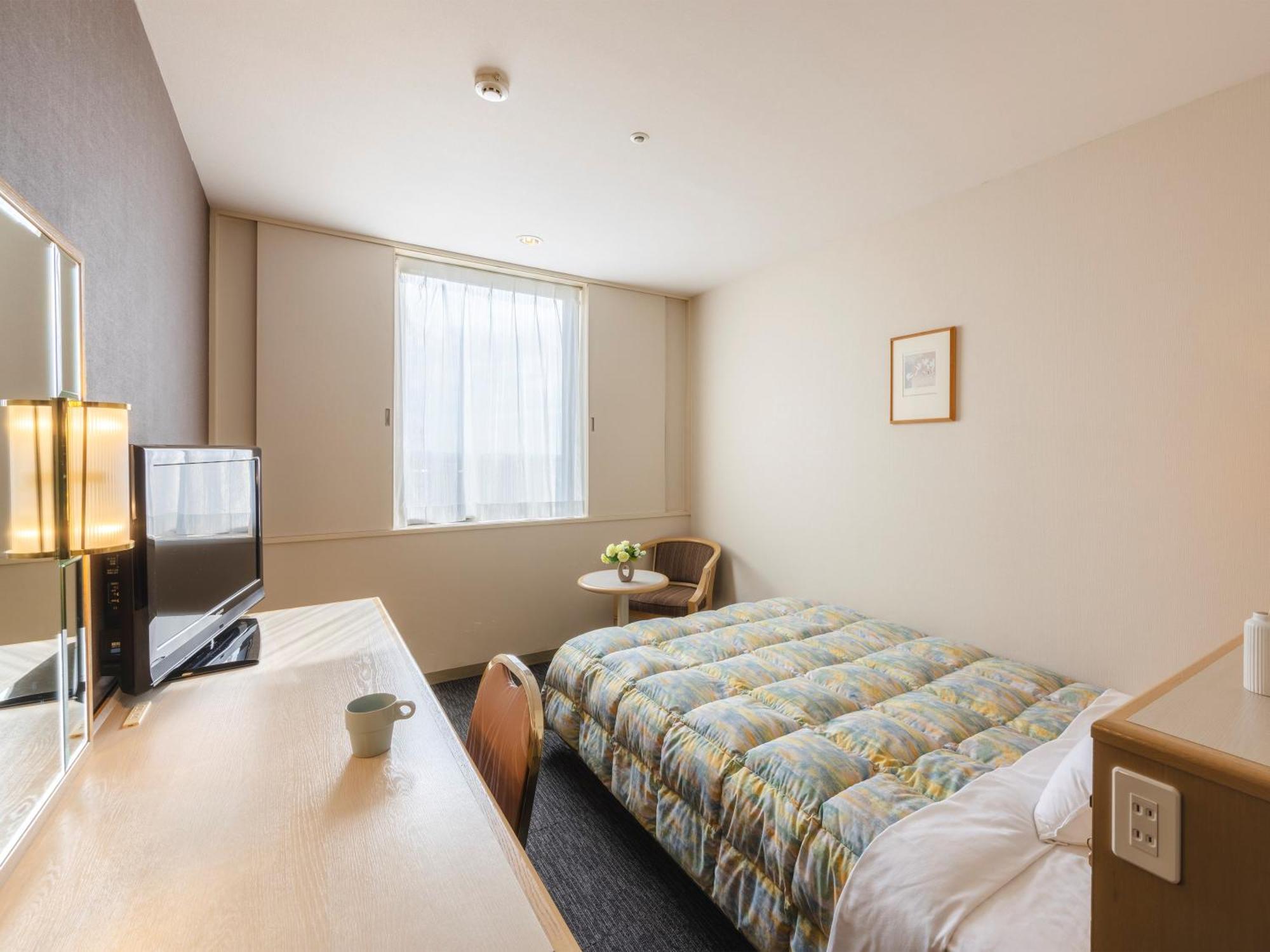 Tsubamesanjo Washington Hotel Экстерьер фото