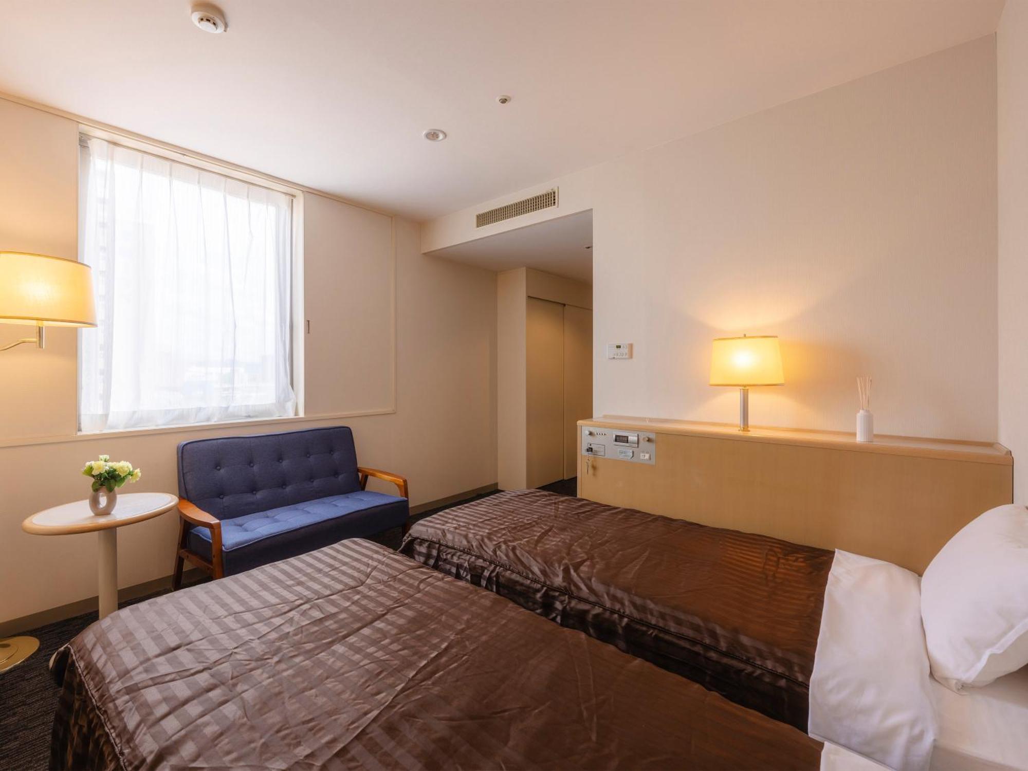 Tsubamesanjo Washington Hotel Экстерьер фото